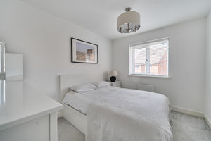 Bedroom- click for photo gallery